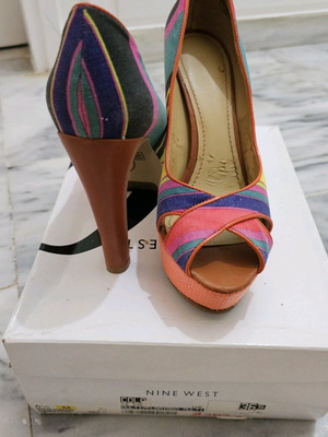 Nine West Peep Toe Colorful Pumps Used with Tan 12cm Heel