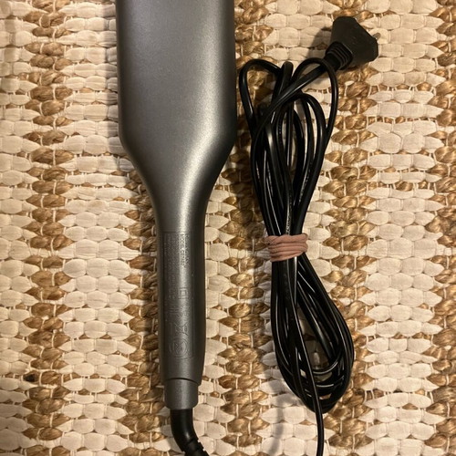 Remington Keratin Protect electric hair straightening brush like new