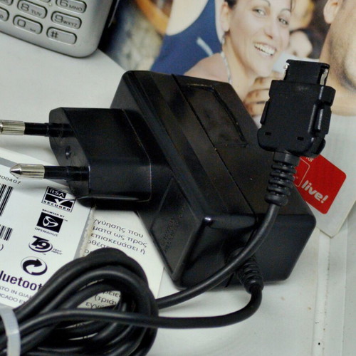 Sharp GX15 Vodafone vintage mobile phone like new, 2004 model
