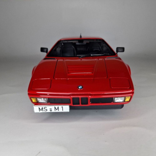 Metal model Norev BMW M1 1980 1:18 scale new