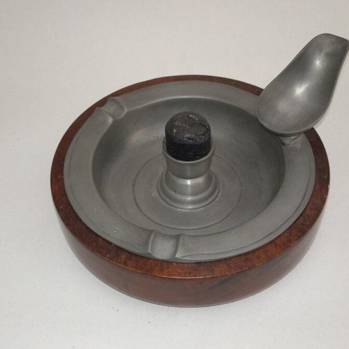 Handmade ashtray for pipe from tin and wood new