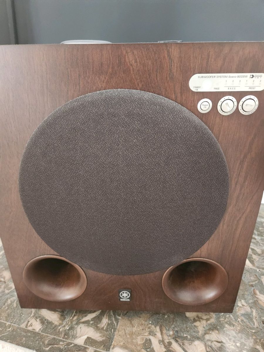 Yamaha Soavo 2 speaker system used,… - € 1.900,00 - Vendora.cy