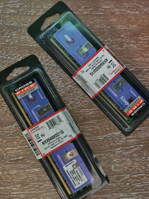 Kingston DDR2 2×1GB μνήμες RAM