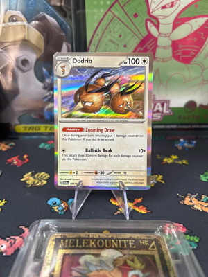 Pokemon card Dodrio holographic 151 mint/nm condition