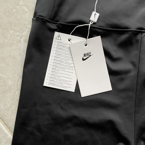 Nike women's athletic biker shorts new, black, high waist, XL