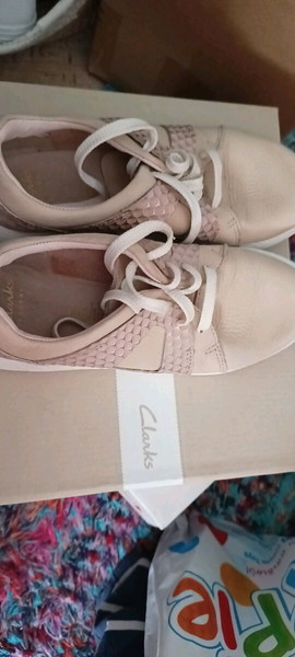 clarks δερμάτινα ν 37