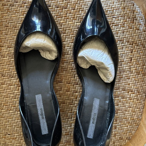 Melissa women's black patent leather pumps size 40 like new