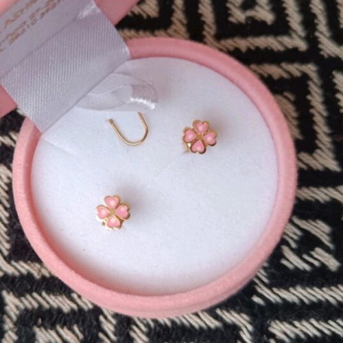 Gold earrings 14 carat with pink enamel new