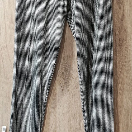 Elegant leggings like new, black and white, size M