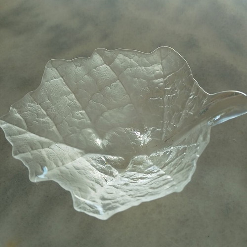 Folia bowl by Mats Jonasson, vintage 1970s crystal leaf