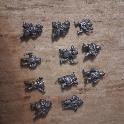 Ninja el Greco set gray 11 figures used