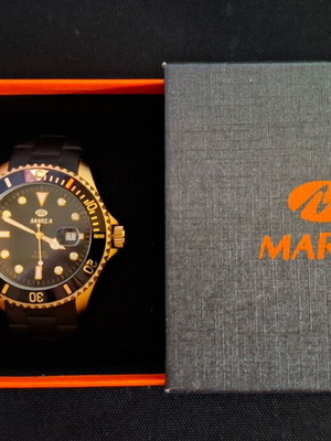 Marea 42126/1 Diver Style watch used, gold/black with box