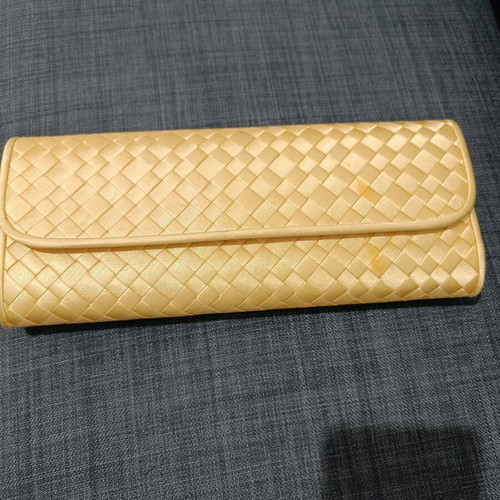 Olga Berg shoulder bag like new, yellow with gold chain