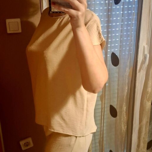 Set of pants and blouse like new, beige