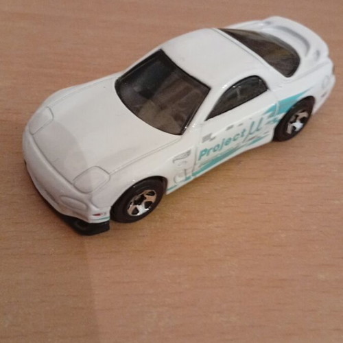 Hot Wheels Mazda RX7 1995 like new