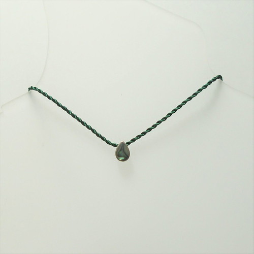Silver 925 pendant with shell and silk cord new