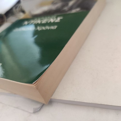 Dyskola Chronia novel like new, Greek edition by Karolos Dickens
