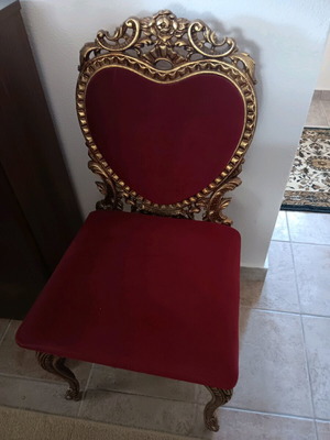 Bronze chair with velvet back and seat like new