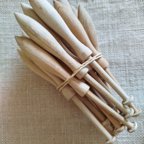 Kopaneli Lace Bobbins 123 Pieces 12-15 cm Like New