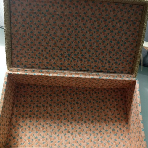 Fabric and straw jewelry box, beige and pink