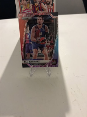 Willy Hernangomez Panini Prizm card new