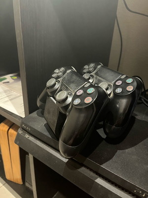 PlayStation 4 controller stand for 2, new, 3D printed petg