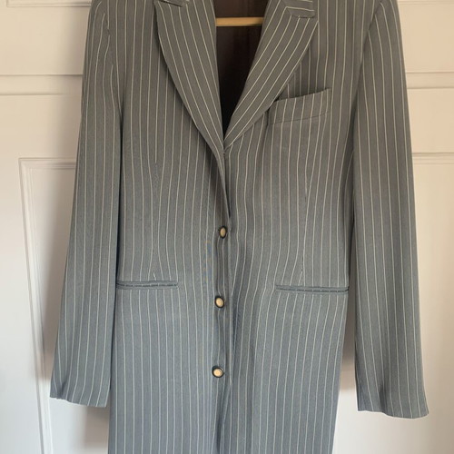 Dolce Domenica women's pinstripe suit like new, grey