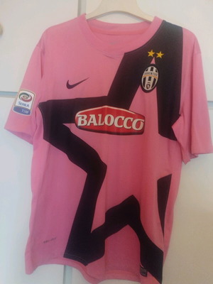Φανέλα Juventus 2011-2012 σαν καινούργια με παλιό σήμα patch series A