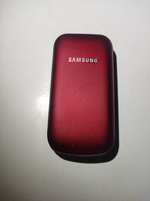 Samsung 1190 red small phone