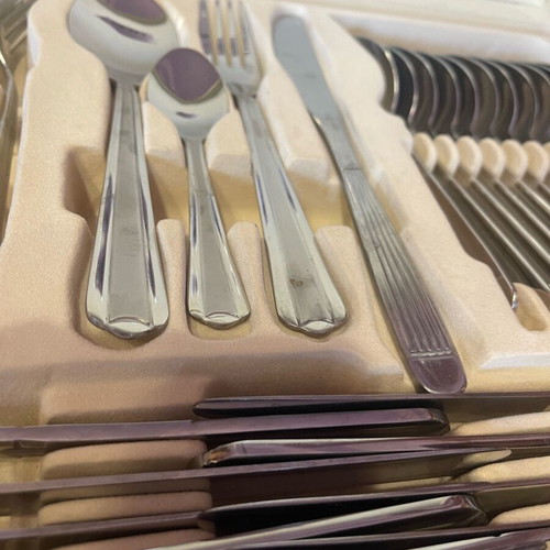 VICKO Solingen 72-Piece Cutlery Set like new