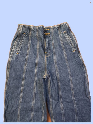 Zara Balloon Jeans like new, size 36, blue, thick warm fabric