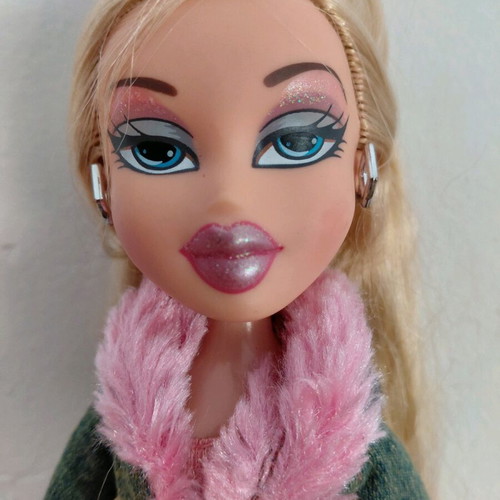 Bratz Cloe Funk ’n’ Glow doll used with original denim coat