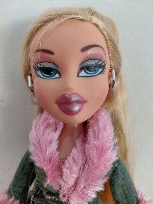 Bratz Cloe Funk ’n’ Glow doll used with original denim coat