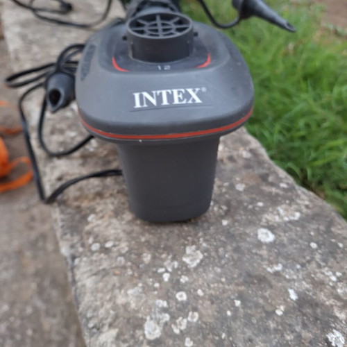 Intex QuickFill Electric Car Pump 12V like new for inflatables