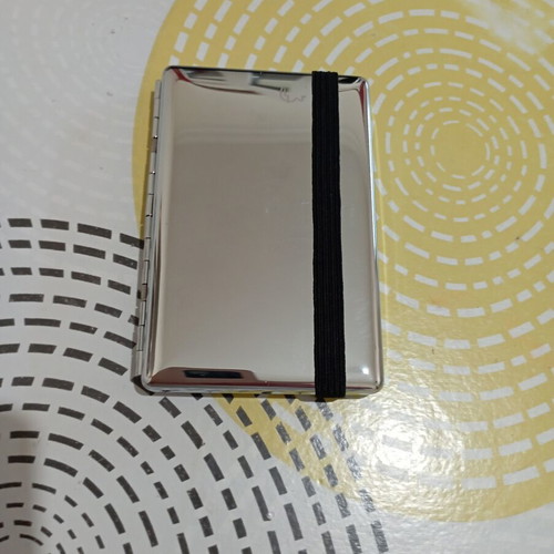 Metal cigarette case for slim cigarettes new