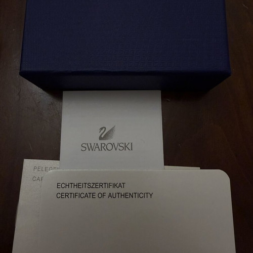 Swarovski Swan Necklace new, blue and silver