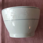 Milk and sugar serving set like new