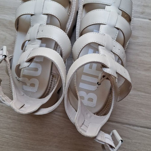 Buffalo sandals used, size 39, beige, 5.5 cm heels