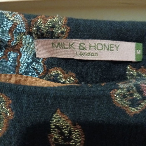Milk and Honey skirt size M new embroidered brocade fabric