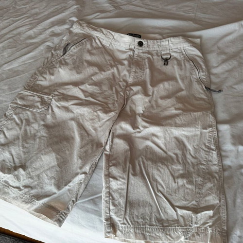 Columbia men's shorts XL like new