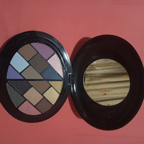 Cosmetics case new