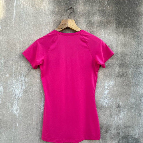 Nike shirt used, no s-m