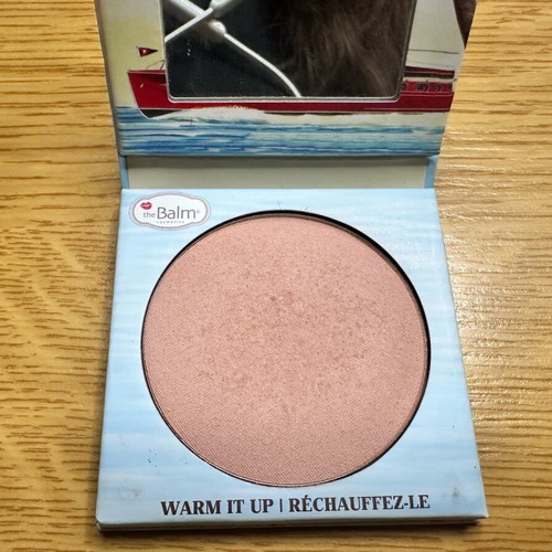 Balm Beachy Long Wear Blush like new, warm and sunny