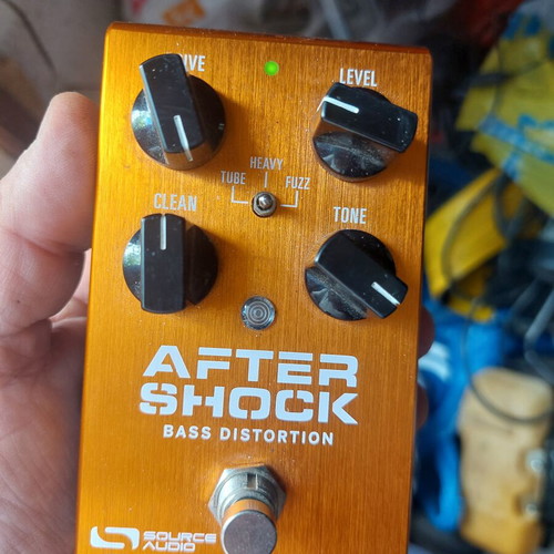 After Shock Effect Pedal Source Audio like new