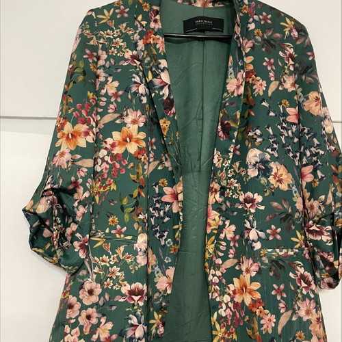 Zara floral jacket medium size like new, oversized fit