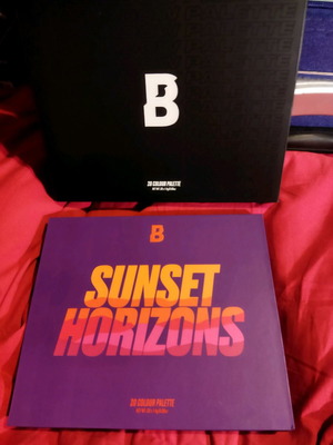 Beauty Bay Sunset Horizon palette 20 colors new