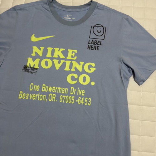 Nike T-shirt medium turquoise like new