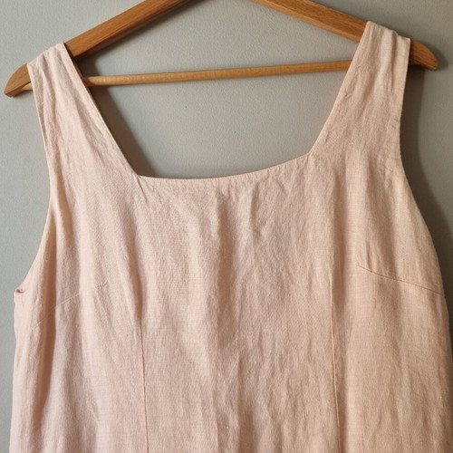 Valeria Mae Linen Dress powder pink, like new, size M