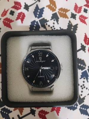 Poedagar men's stainless steel watch like new, Quartz