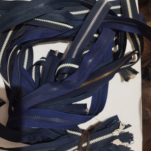 Zippers pack of 20, opening, iron and plastic, up to 82cm, new